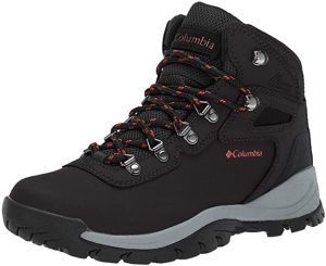 Best Snow Boots Lady Hiker Approved